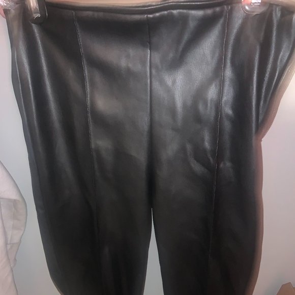 ZARA black leather pants - Picture 1 of 2
